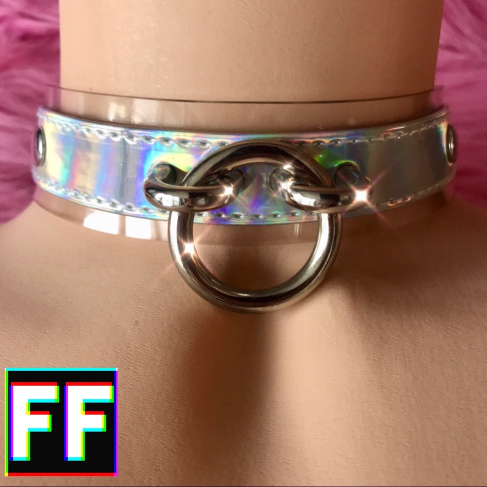 💿 Holographic Choker - Picture 2 of 8